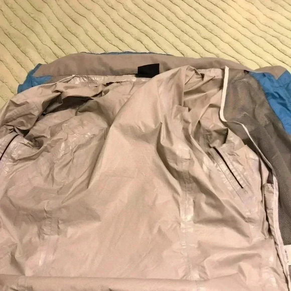 Marmot all weather jacket - Picture 13 of 14
